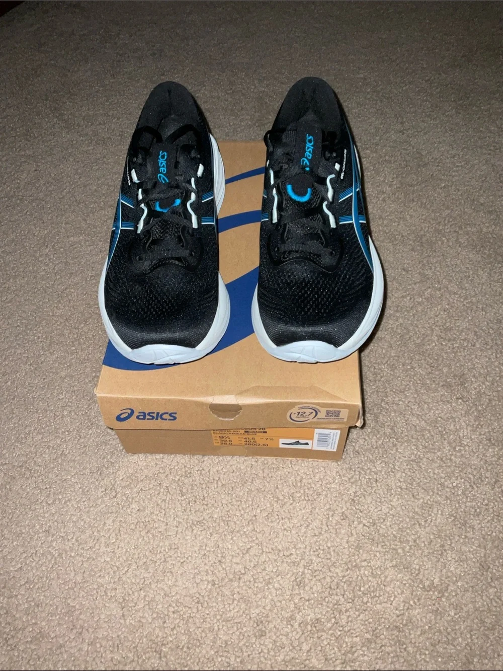 Women’s ASICS Cumulus 28 size 9.5